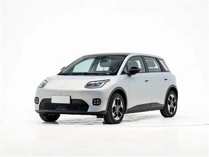AION UT Sedan